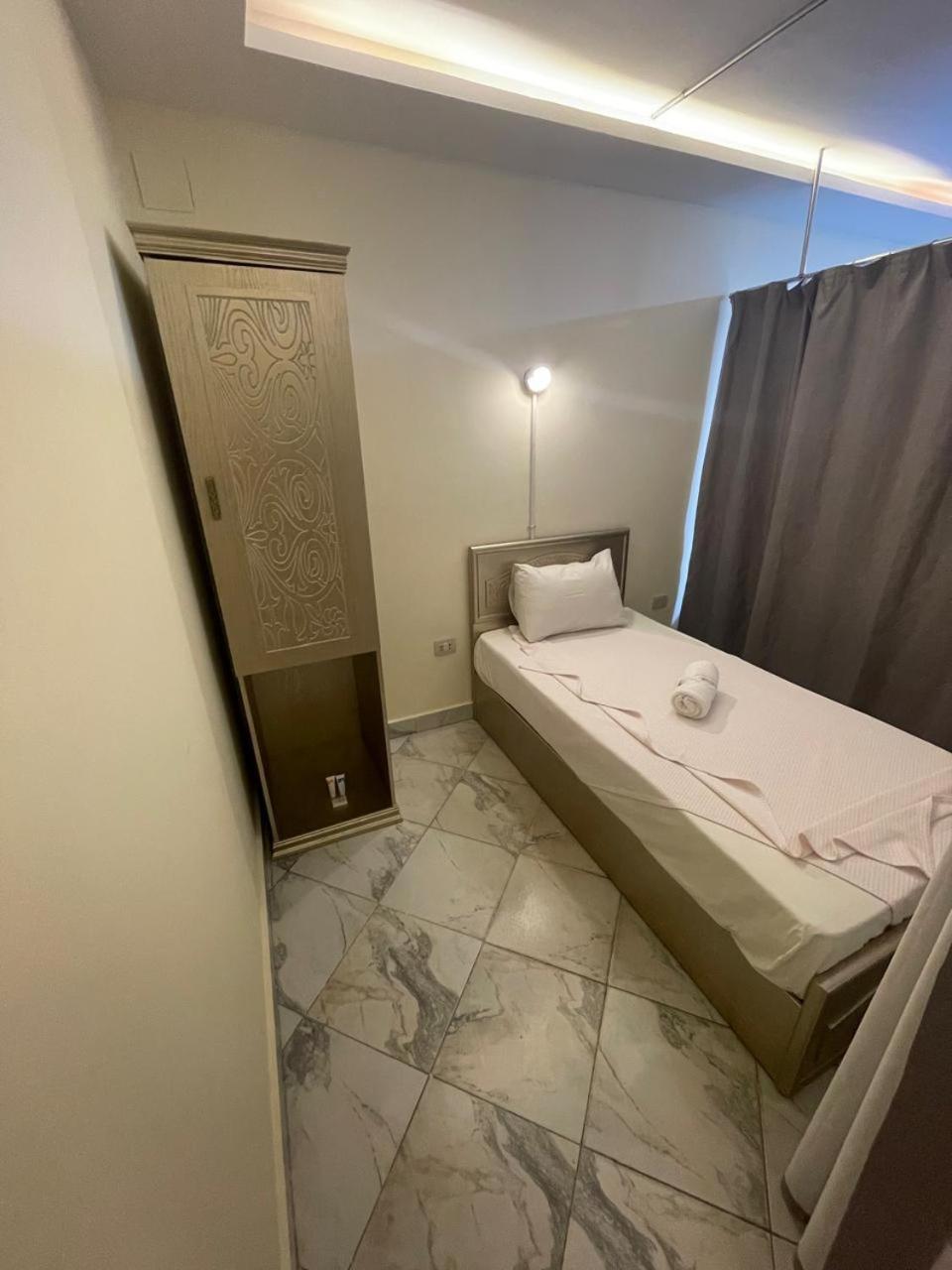 Afnan Airport Apartment